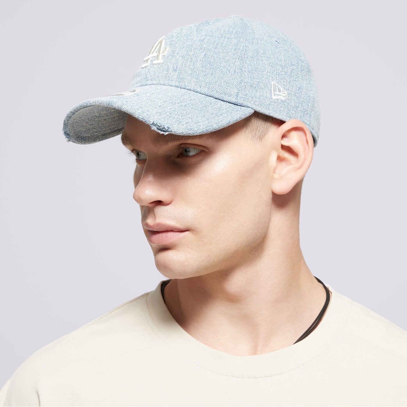 Дамска шапка с козирка NEW ERA ШАПКА WMNS ACID DENIM 920 LA DODGERS LOS ANGELES DOD 60595376 цвят син