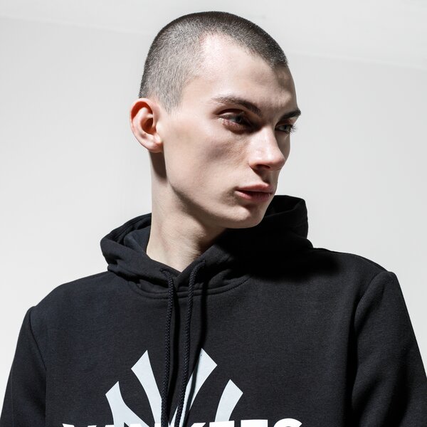 Мъжки суичър NEW ERA СУИТЧЪР С КАЧУЛКА PO HOODY NYY NEW YORK YANKEES BLK 12195438 цвят черен