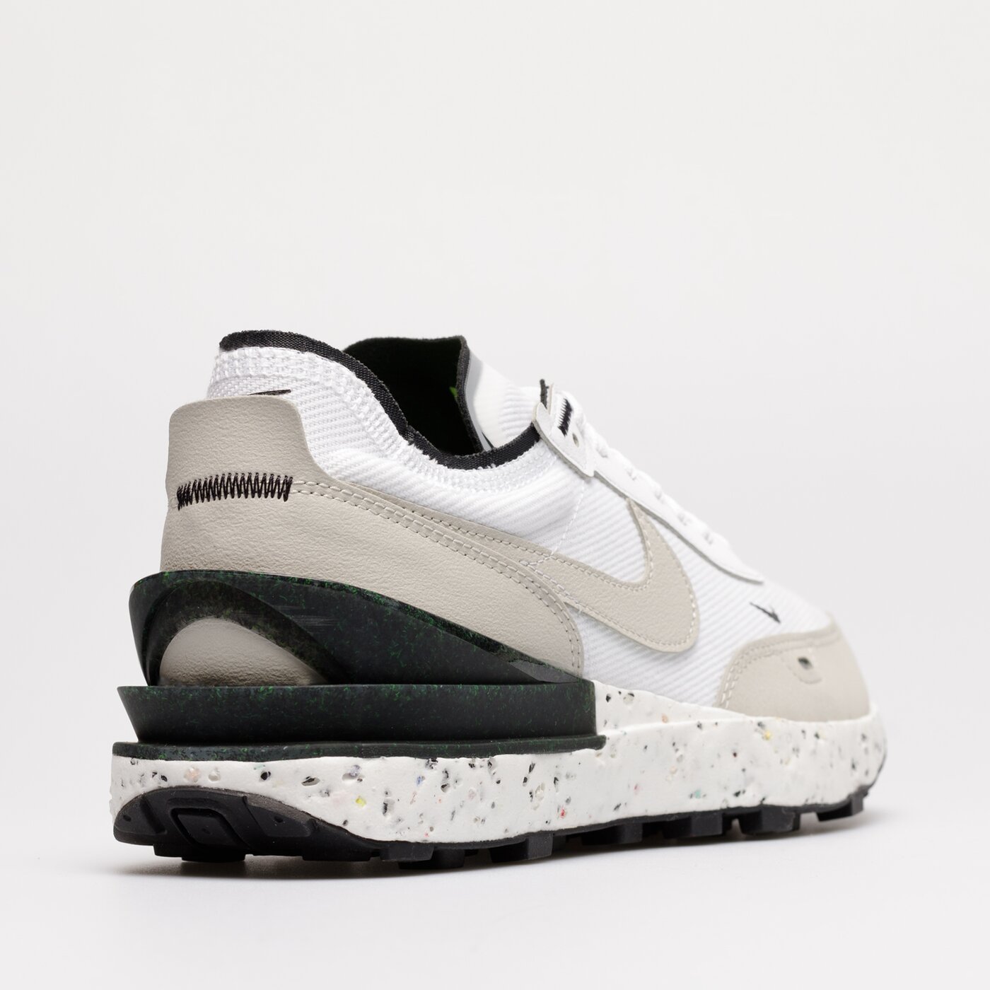 Мъжки маратонки NIKE WAFFLE ONE CRATER NN dh7751-100 цвят бежов