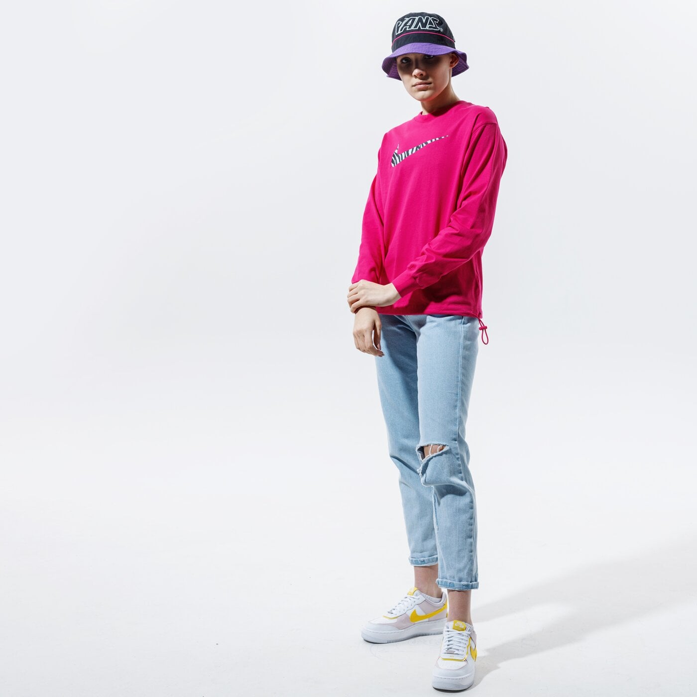 Дамски суичър NIKE СУИТЧЪР SPORTSWEAR dc5294-615 цвят розов