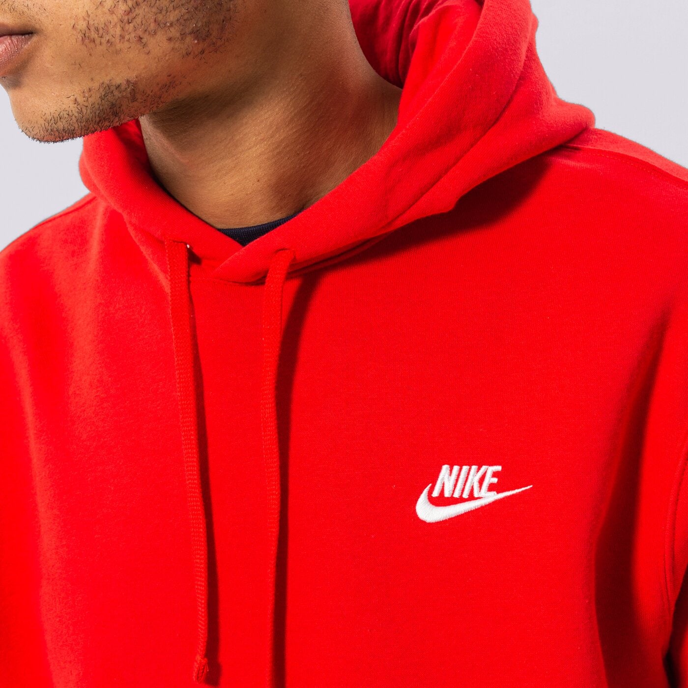 Мъжки суичър NIKE СУИТЧЪР С КАЧУЛКА SPORTSWEAR CLUB FLEECE bv2654-657 цвят червен