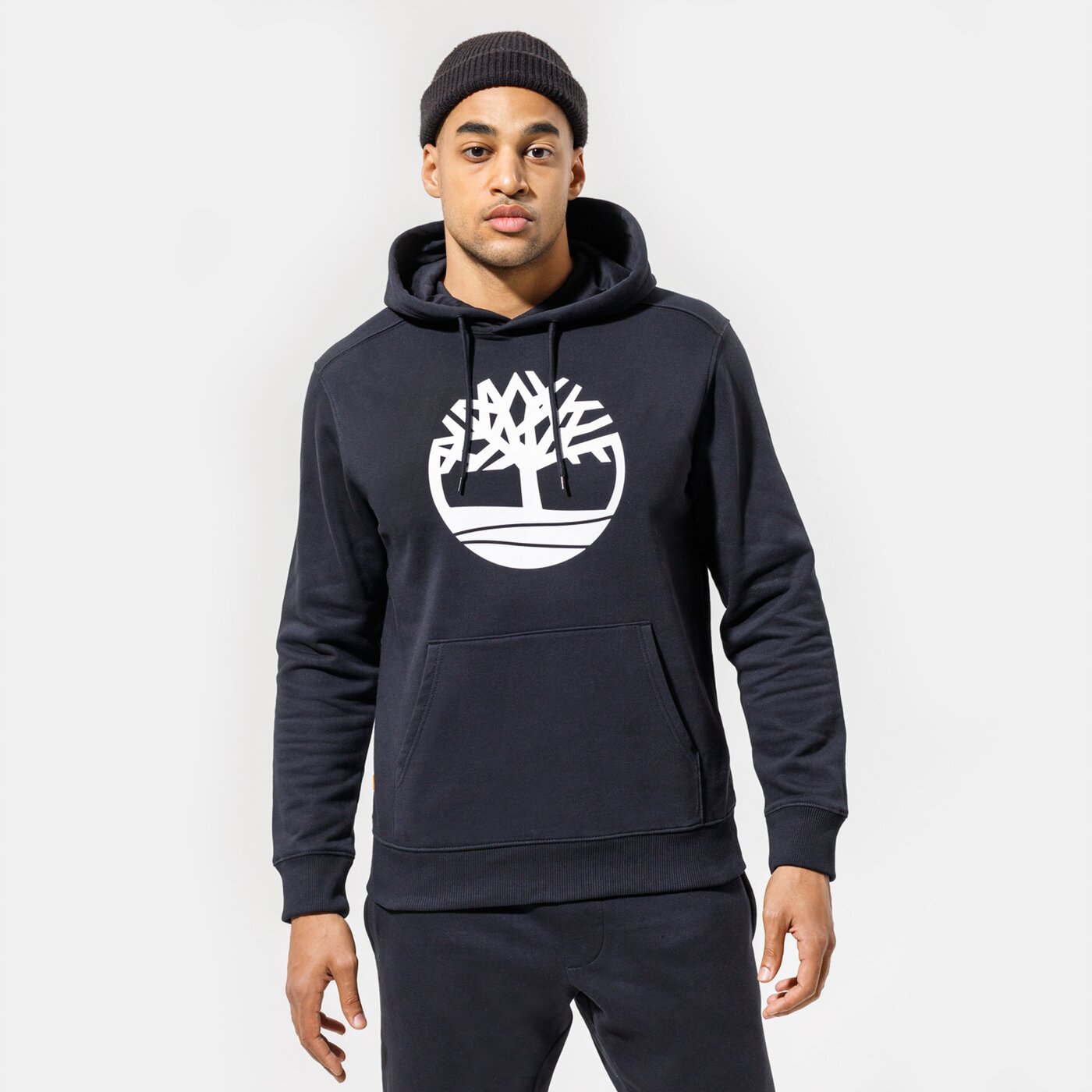 Мъжки суичър TIMBERLAND СУИТЧЪР С КАЧУЛКА YC CORE TREE LOGO PULL OVER HOO tb0a2bjhn921 цвят черен