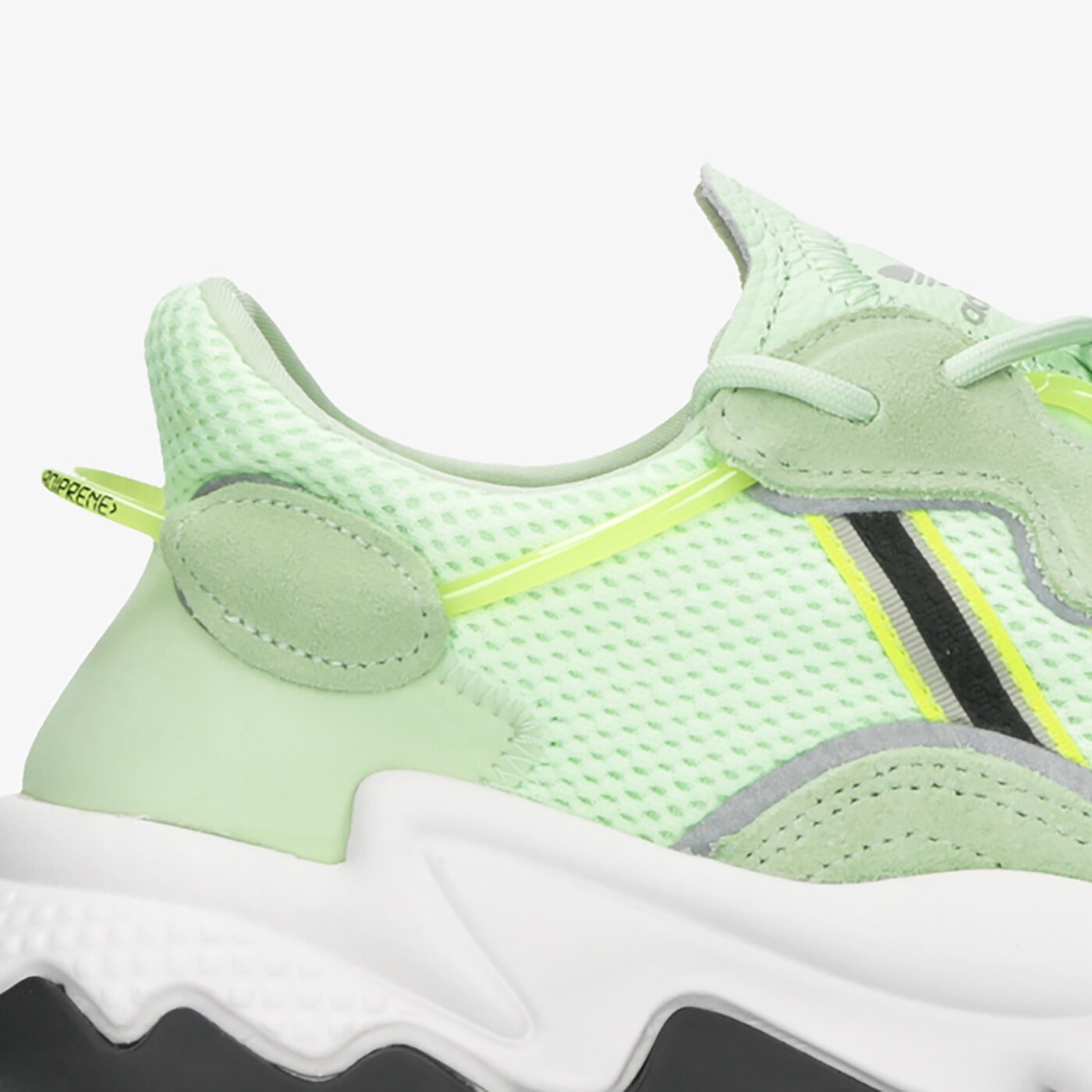 Мъжки маратонки ADIDAS OZWEEGO ee6466 цвят жълт