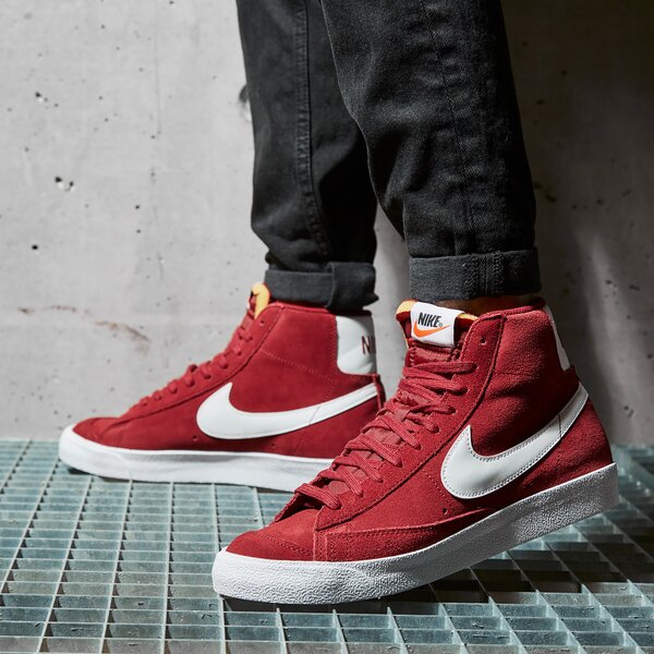 Мъжки маратонки NIKE BLAZER MID '77 SUEDE ci1172-601 цвят червен