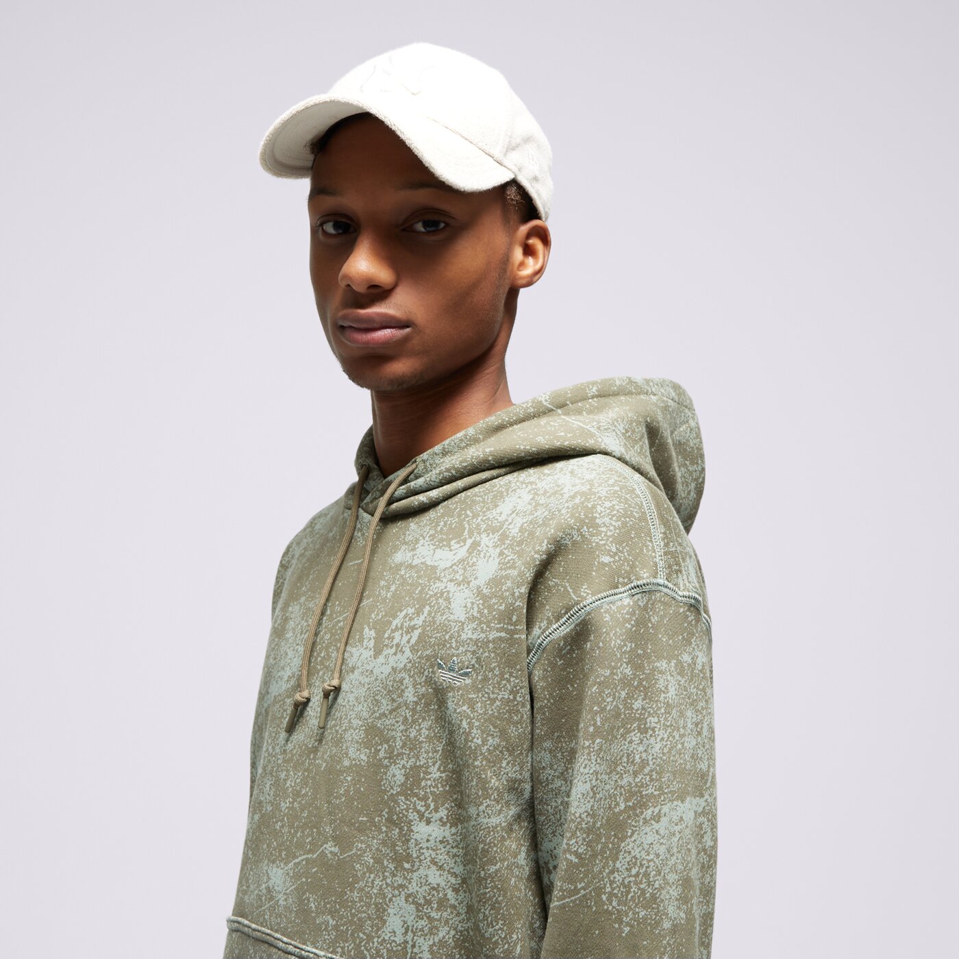 Мъжки суичър ADIDAS СУИТЧЪР С КАЧУЛКА ADV GRAPHIC il5179 цвят каки