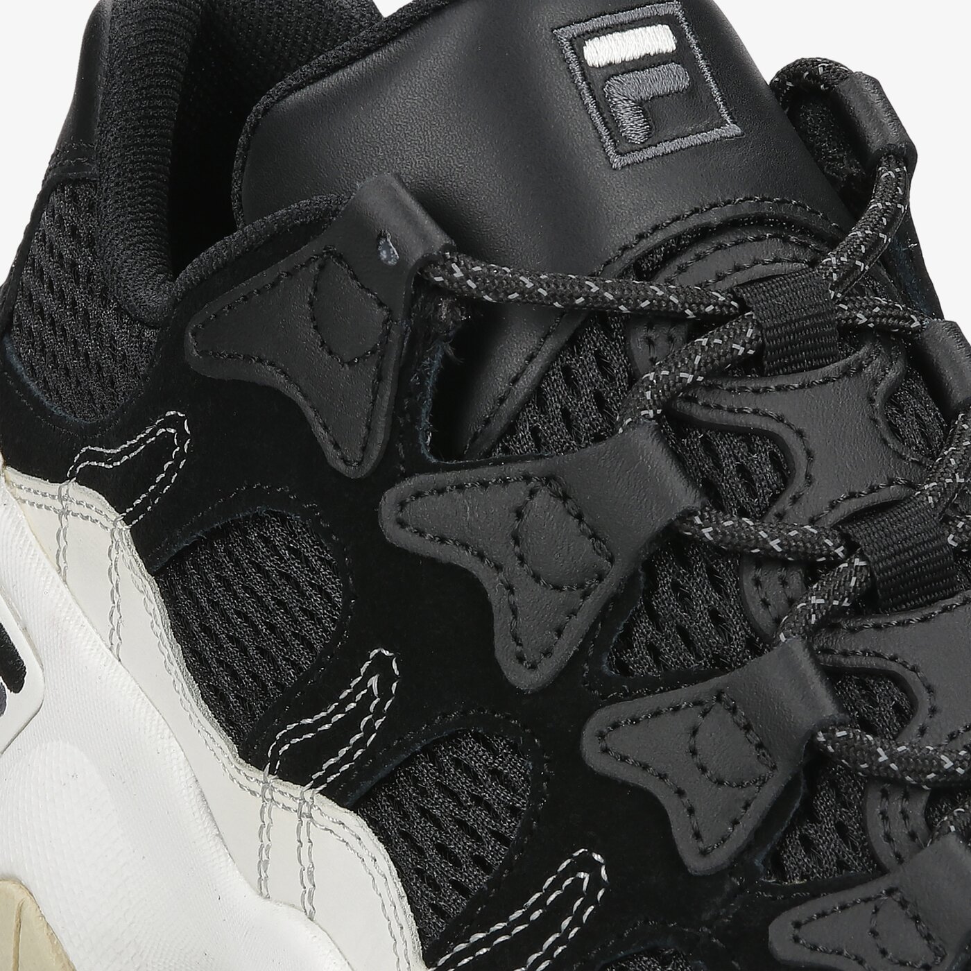 Дамски маратонки FILA JAGGER WMN 101110311k цвят черен