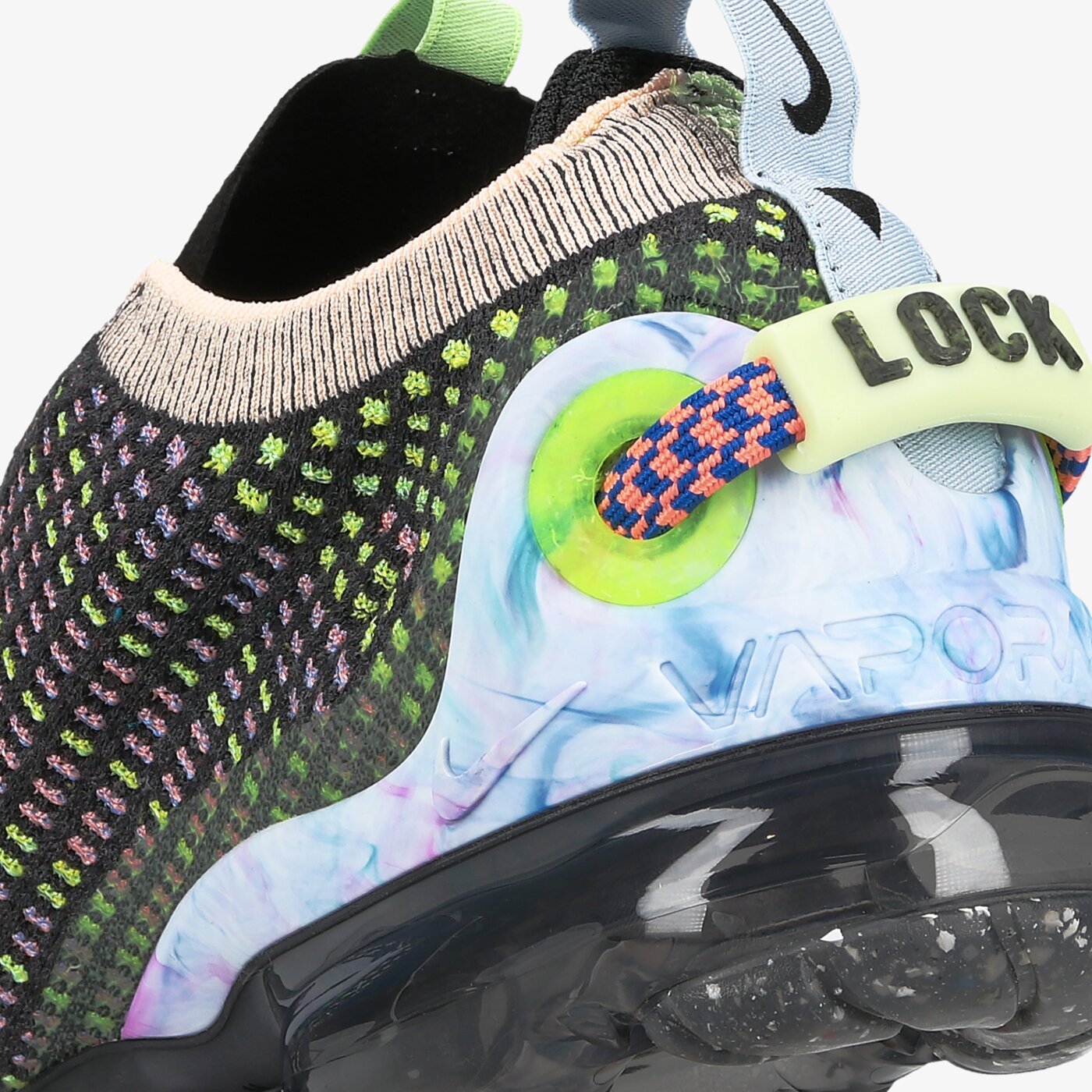 Дамски маратонки NIKE W AIR VAPORMAX 2020 FK  ct1933-001 цвят черен