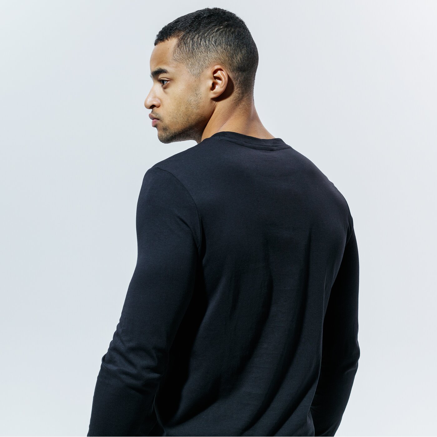 Мъжка тениска CHAMPION ТЕНИСКА CREWNECK LONG SLEEVE ТЕНИСКА 214748kk001 цвят черен