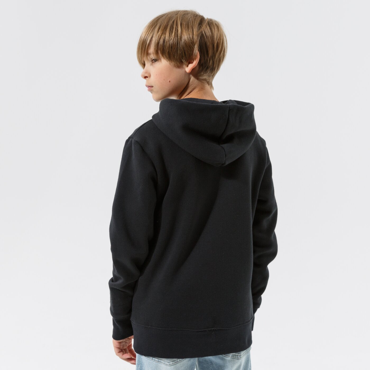 Детски суичър JORDAN СУИТЧЪР С КАЧУЛКА ESSENTIALS PO BOY 95a715-023 цвят черен