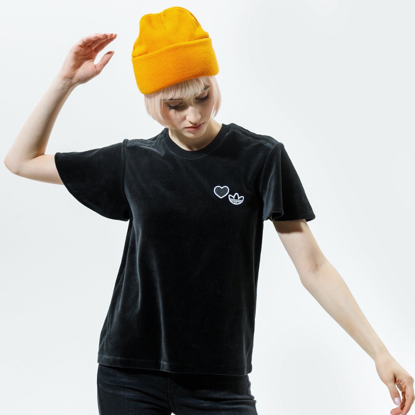 Дамска тениска ADIDAS ТЕНИСКА ТЕНИСКА gn3062 цвят черен