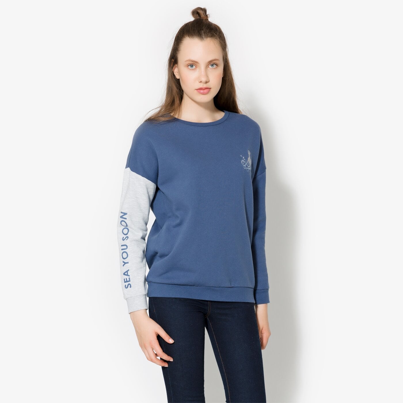 Дамски суичър CONFRONT СУИТЧЪР CRES cf17bld23002 цвят син