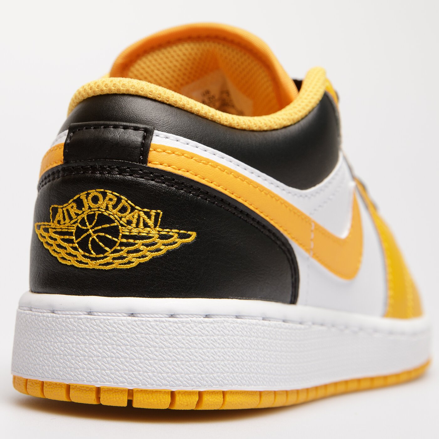 Детски маратонки AIR JORDAN 1 LOW  553560-701 цвят оранжев