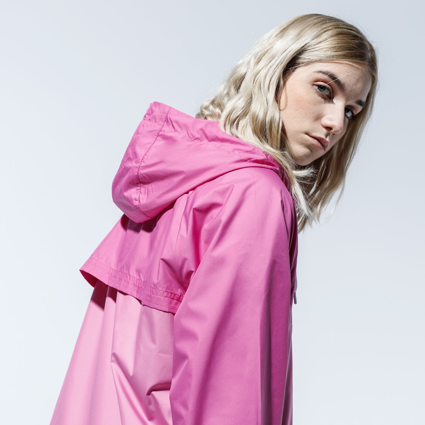 Дамско преходно яке NIKE ЯКЕ W NSW WR JKT bv3939-691 цвят розов