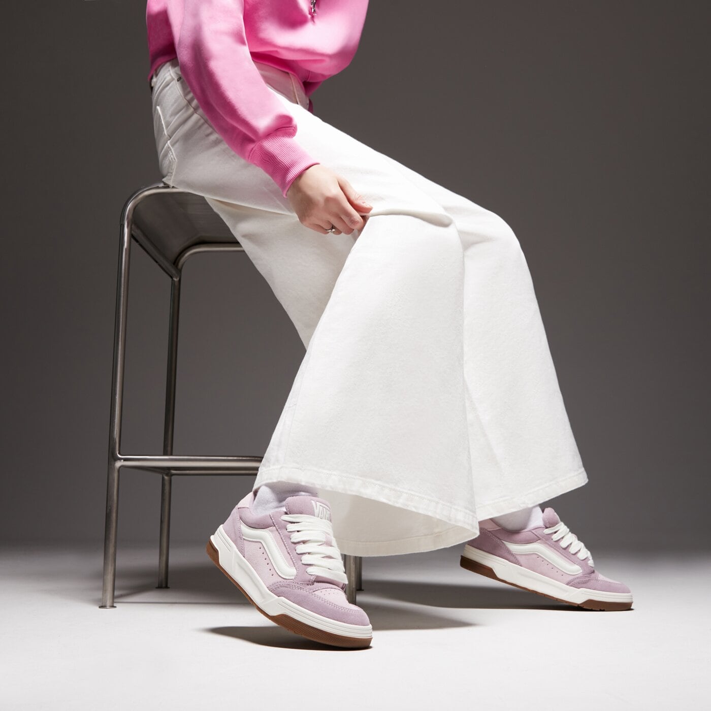 Дамски маратонки VANS HYLANE vn000d1j4c61 цвят виолетов