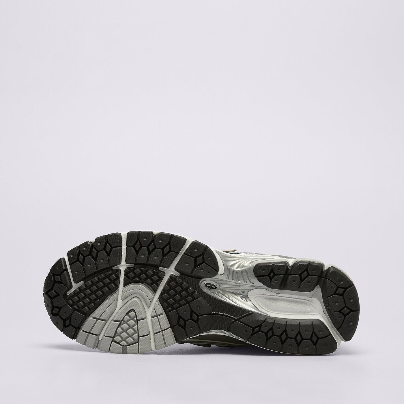 Дамски маратонки NEW BALANCE 1906 m1906ri цвят бял