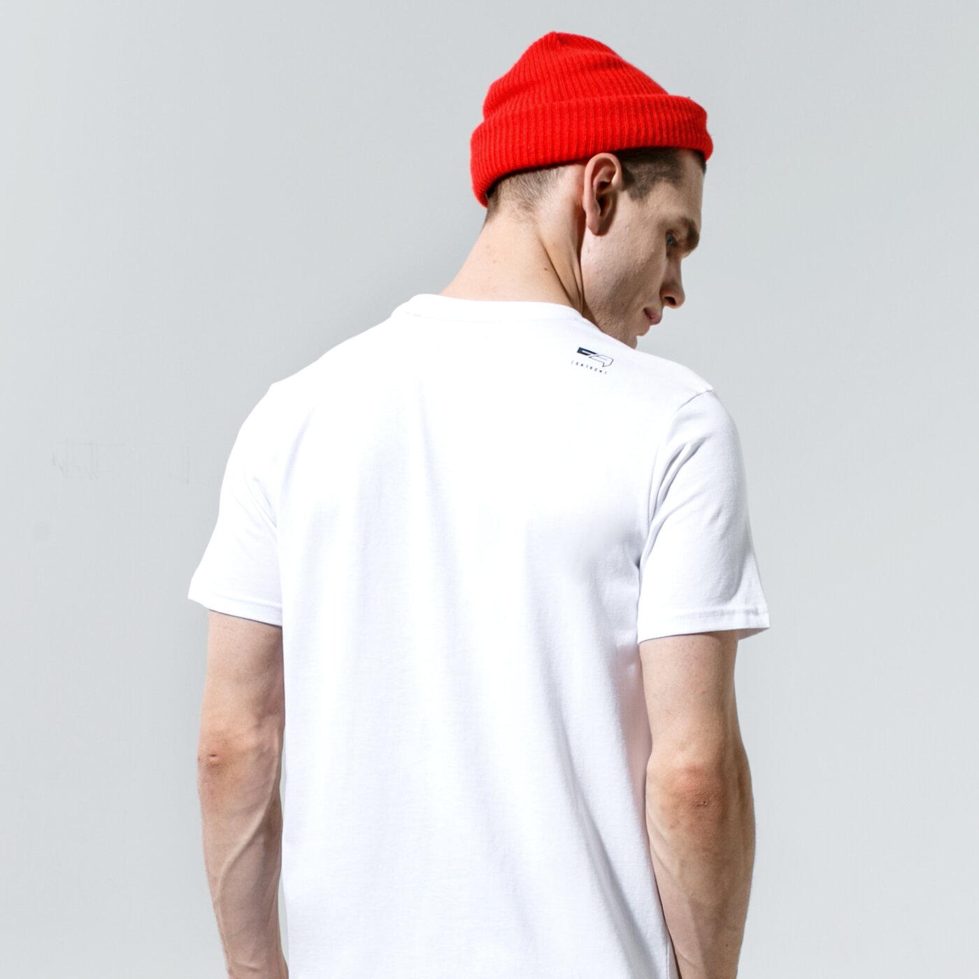 Мъжка тениска CONFRONT ТЕНИСКА SMALL LOGO TEE WHITE cf121tsm48001 цвят бял