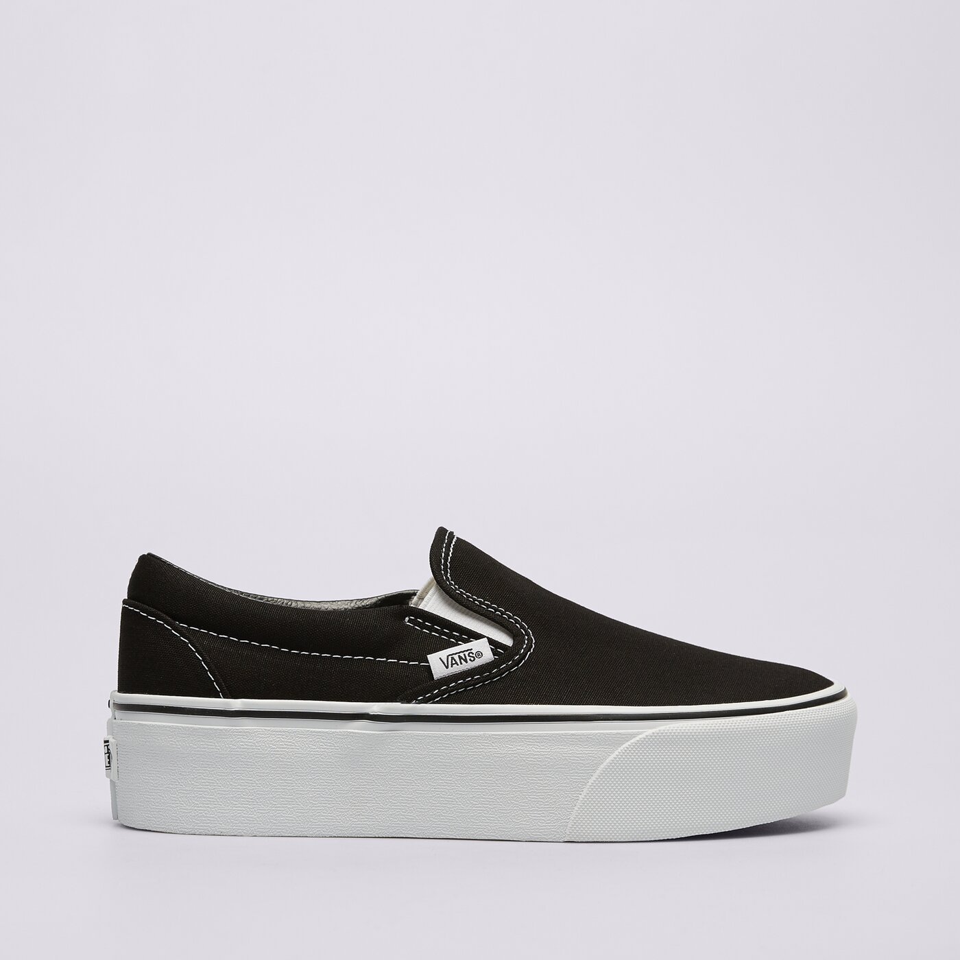 Дамски маратонки VANS UA CLASSIC SLIP-ON STACKFORM vn0a7q5rbmx1 цвят черен