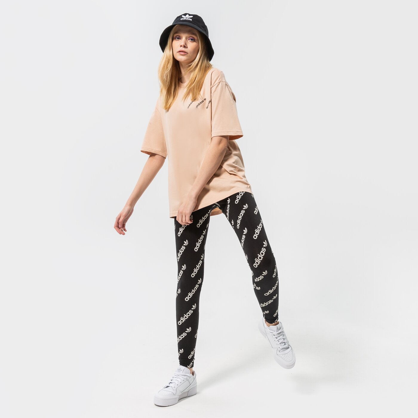 Дамски панталони ADIDAS КЛИН hm4876 цвят черен