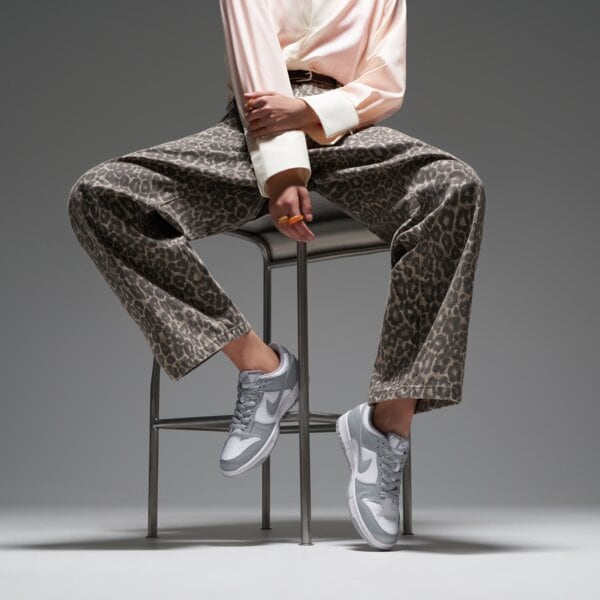 Детски маратонки NIKE DUNK LOW BG fb9109-123 цвят сив