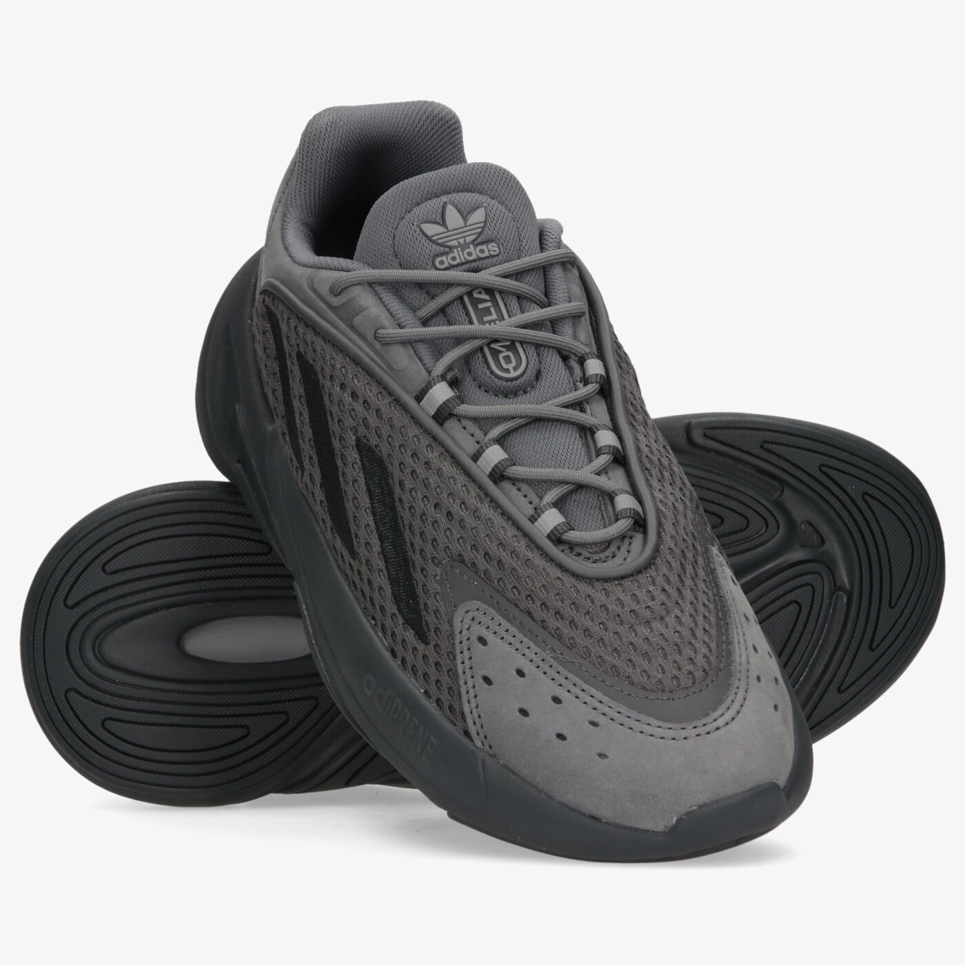 Дамски маратонки ADIDAS OZELIA gx3254 цвят черен