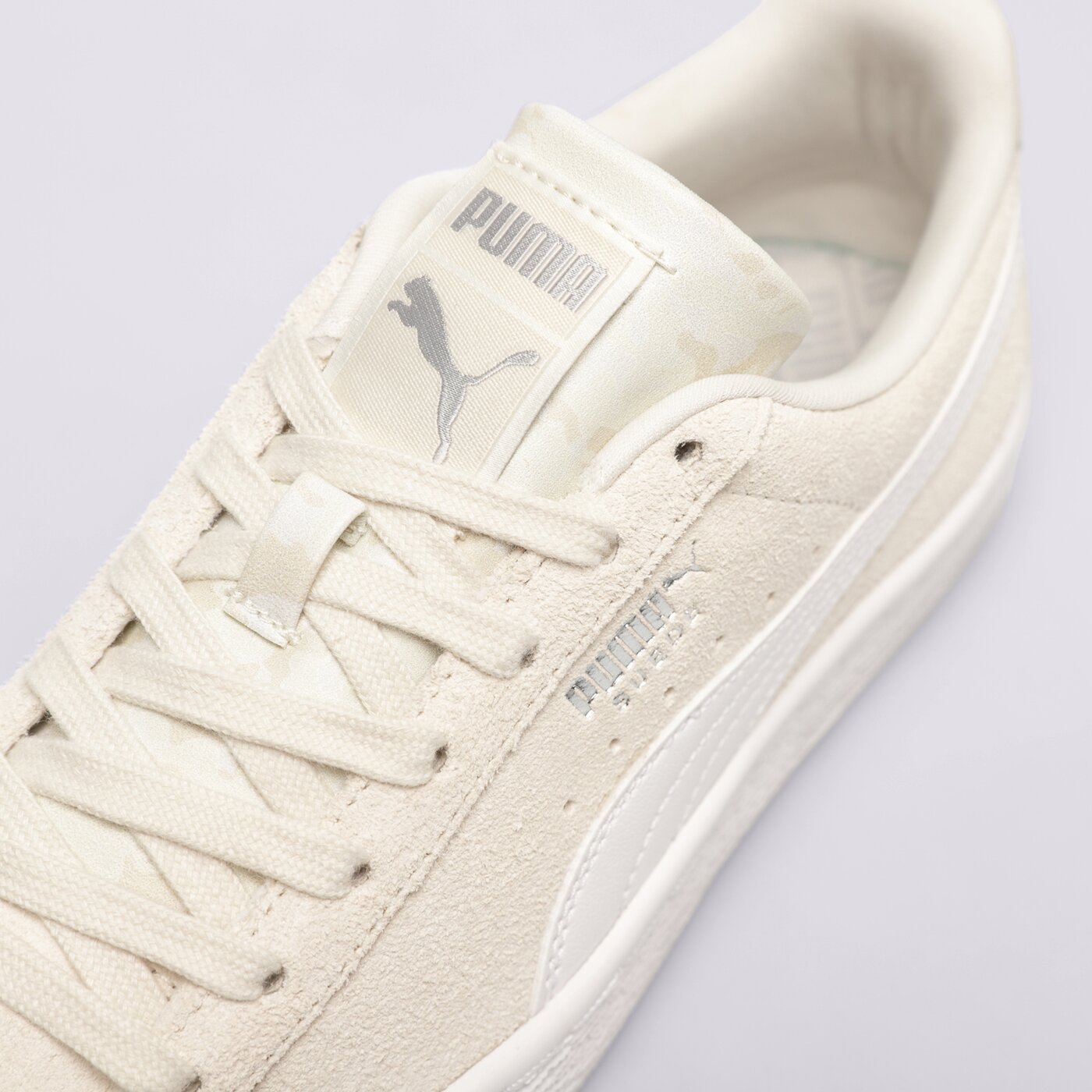 Дамски маратонки PUMA SUEDE CAMO WNS 38984301 цвят жълт