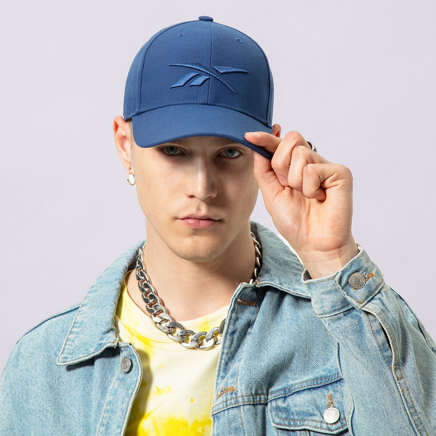 Мъжка шапка с козирка REEBOK ШАПКА UBF BASEB CAP he2381 цвят син
