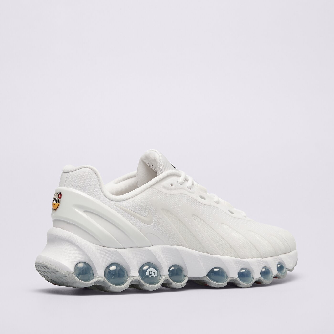 Мъжки маратонки NIKE AIR MAX DN8 fq7860-103 цвят бял