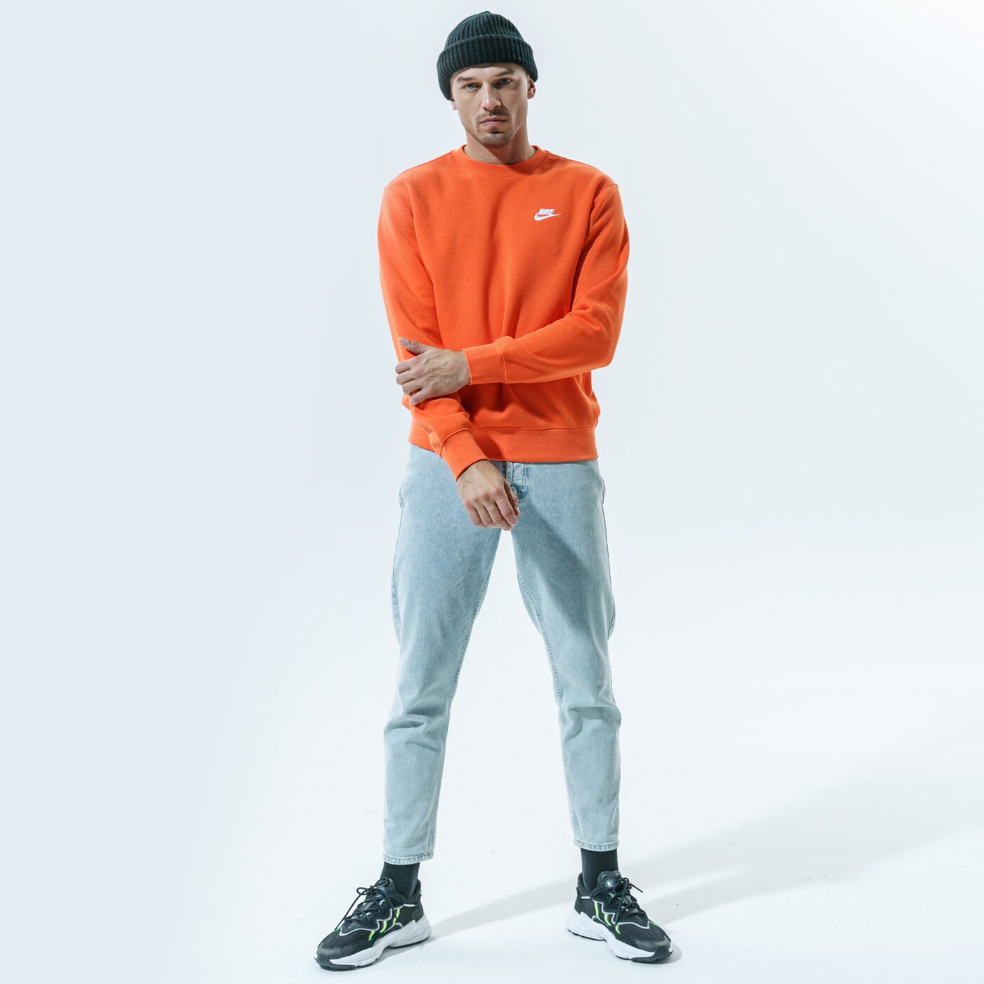 Мъжки суичър NIKE СУИТЧЪР SPORTSWEAR CLUB bv2662-837 цвят оранжев