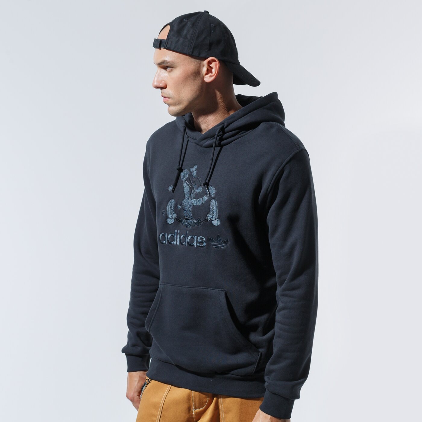 Мъжки суичър ADIDAS СУИТЧЪР С КАЧУЛКА GOOFY HOODY gd6022 цвят черен