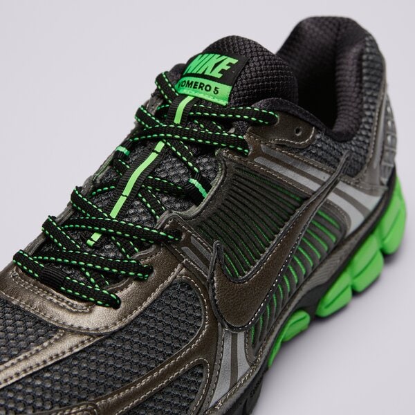 Мъжки маратонки NIKE ZOOM VOMERO 5 SE ib2988-001 цвят черен