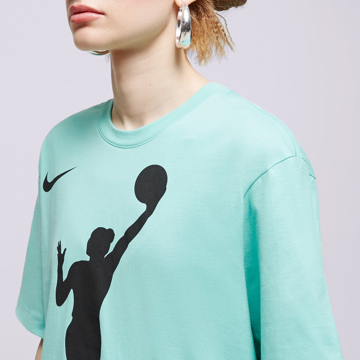 Дамска тениска NIKE ТЕНИСКА WNBA U NK T13 SS TEE NBA fb9833-305 цвят зелен