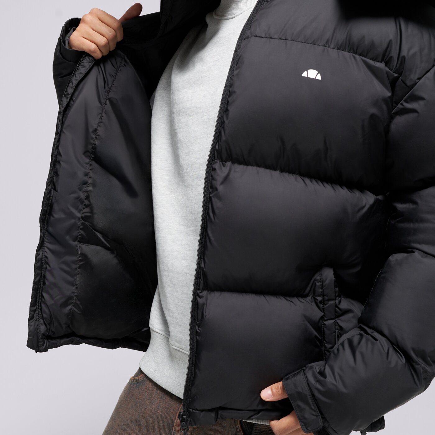 Мъжко зимно яке ELLESSE ЯКЕ ПУХЕН DOMINICIS PADDED BLK JACKET shb23617011 цвят черен