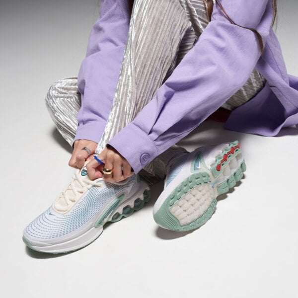 Детски маратонки NIKE AIR MAX DN (GS) ih7672001 цвят кремав