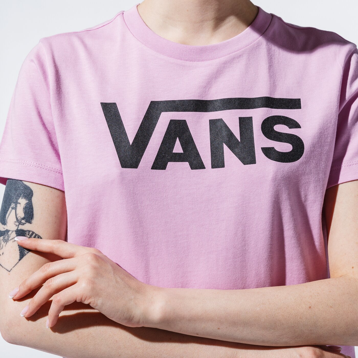 Дамска тениска VANS ТЕНИСКА WM FLYING V CREW TEE ORCHID vn0a3up40fs1 цвят розов