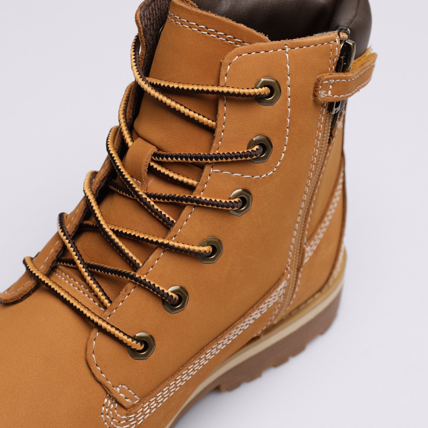Детски кежуал TIMBERLAND COURMA KID TRADITIONAL6IN tb0a28x72311 цвят жълт