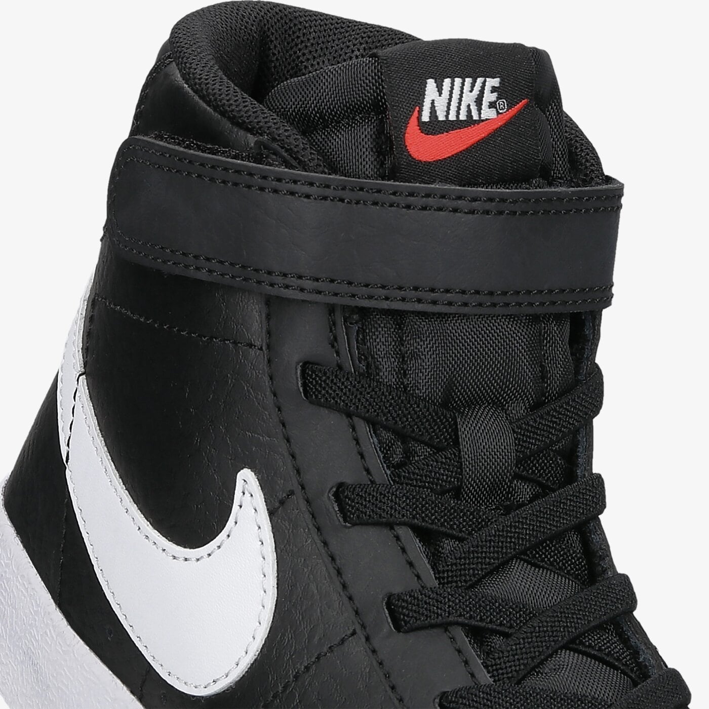 Детски маратонки NIKE BLAZER MID'77 da4087-002 цвят черен