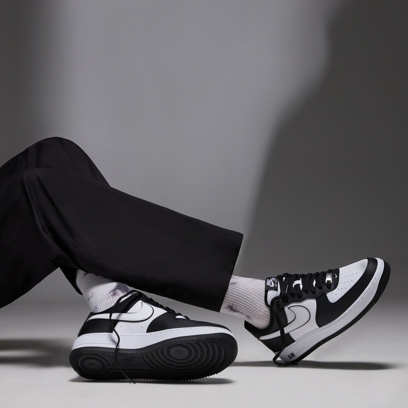 Мъжки маратонки NIKE AIR FORCE 1 '07  dv0788-001 цвят черен