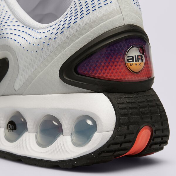 Мъжки маратонки NIKE AIR MAX DN dv3337-104 цвят бял
