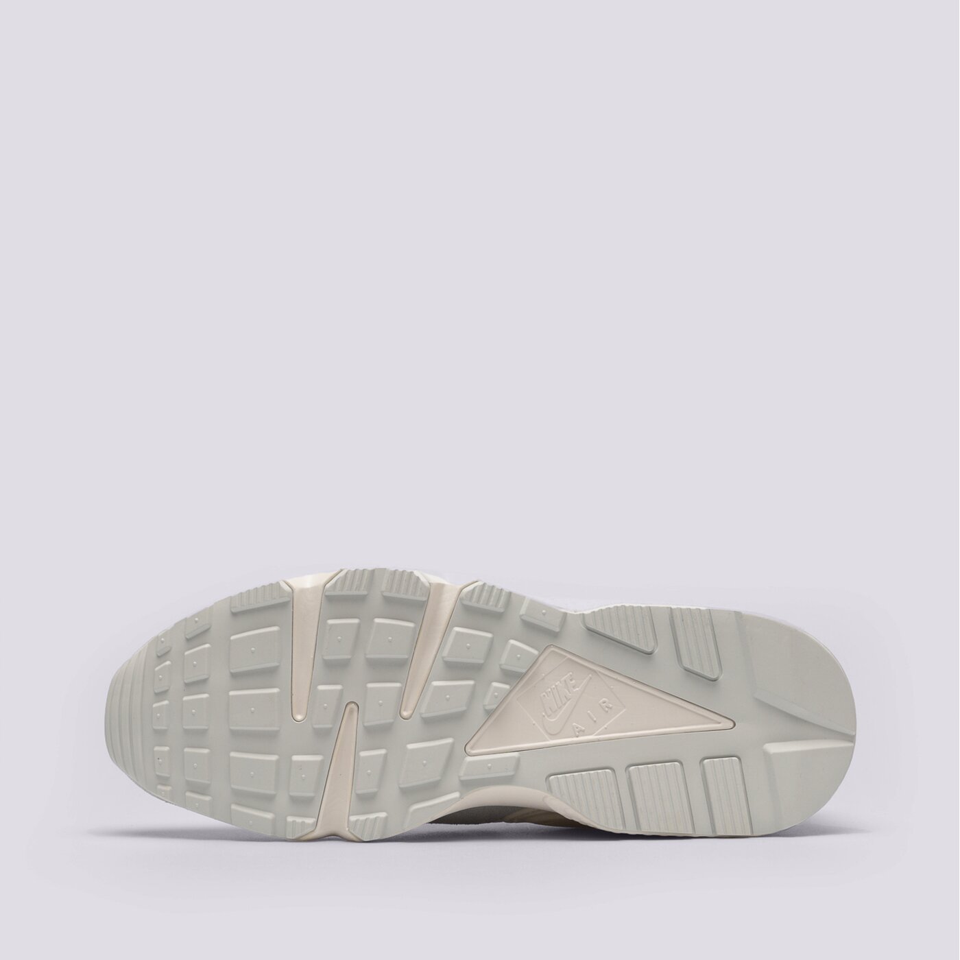 Мъжки маратонки NIKE AIR HUARACHE  dz3306-100 цвят бял