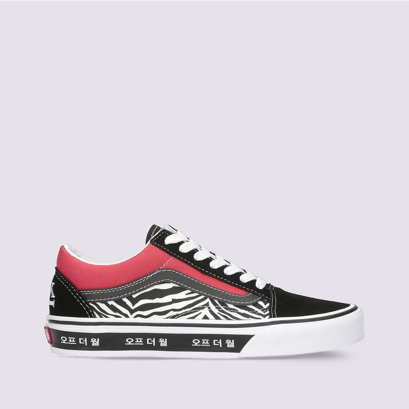 Дамски маратонки VANS UA OLD SKOOL vn0a38g19hw1 цвят черен