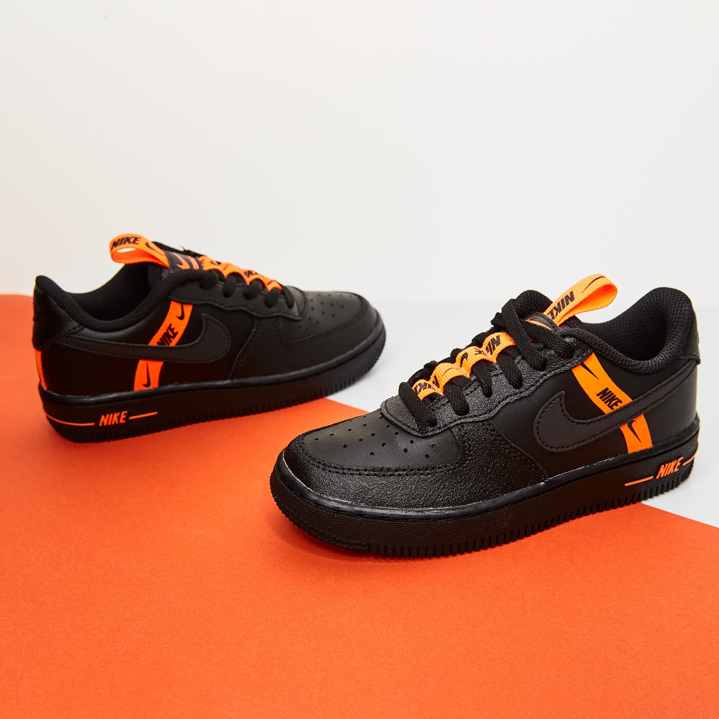 Детски маратонки NIKE FORCE 1 LV8 KSA ct4681-001 цвят черен