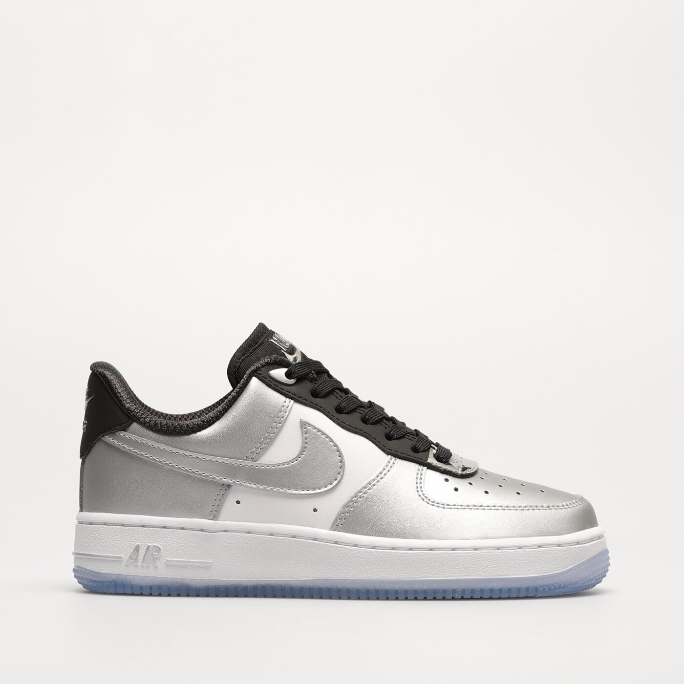 Дамски маратонки NIKE WMNS AIR FORCE 1 '07 SE dx6764-001 цвят сребърен