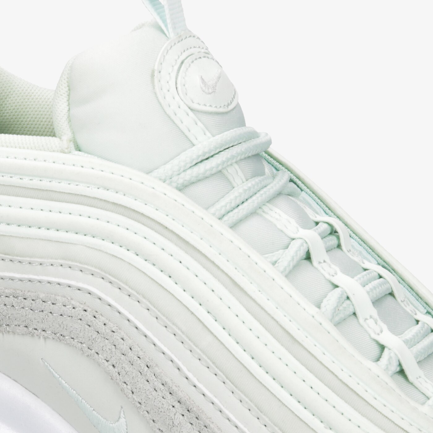 Дамски маратонки NIKE W AIR MAX 97 PRM 917646-301 цвят зелен