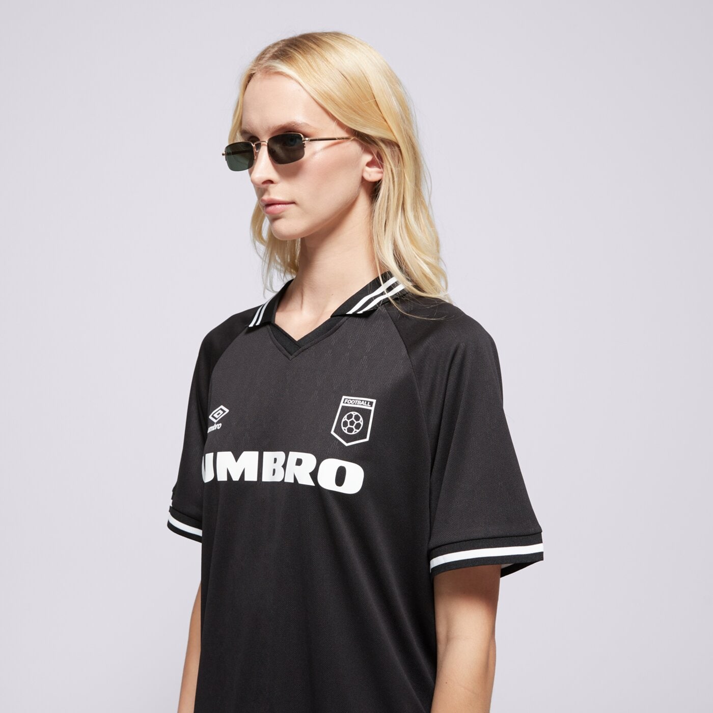 Мъжка тениска UMBRO ТЕНИСКА FOOTBALL JERSEY ul125tsm85001 цвят черен