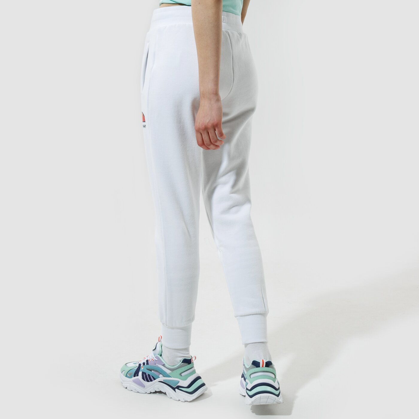 Дамски панталони ELLESSE ПАНТАЛОНИ QUEENSTOWN WHT sgc07458908 цвят бял