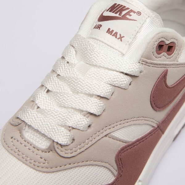 Дамски маратонки NIKE AIR MAX 1  dz2628-104 цвят кремав