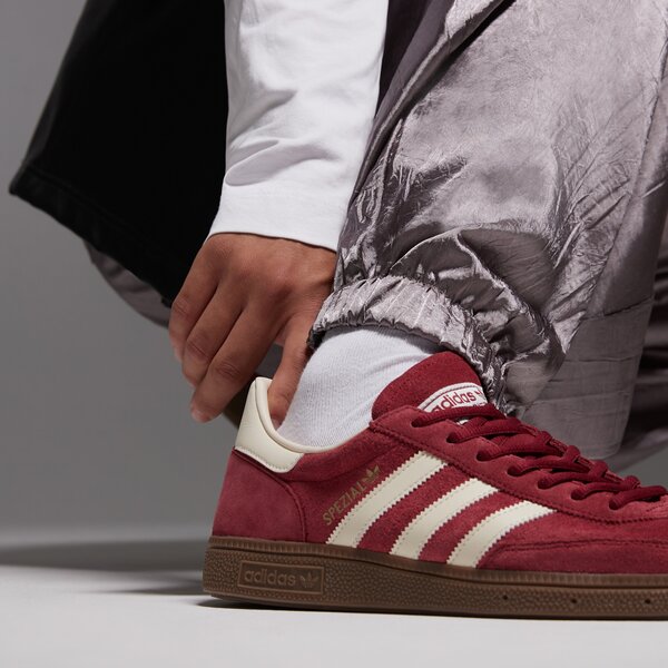 Мъжки маратонки ADIDAS HANDBALL SPEZIAL  jr2122 цвят бордо