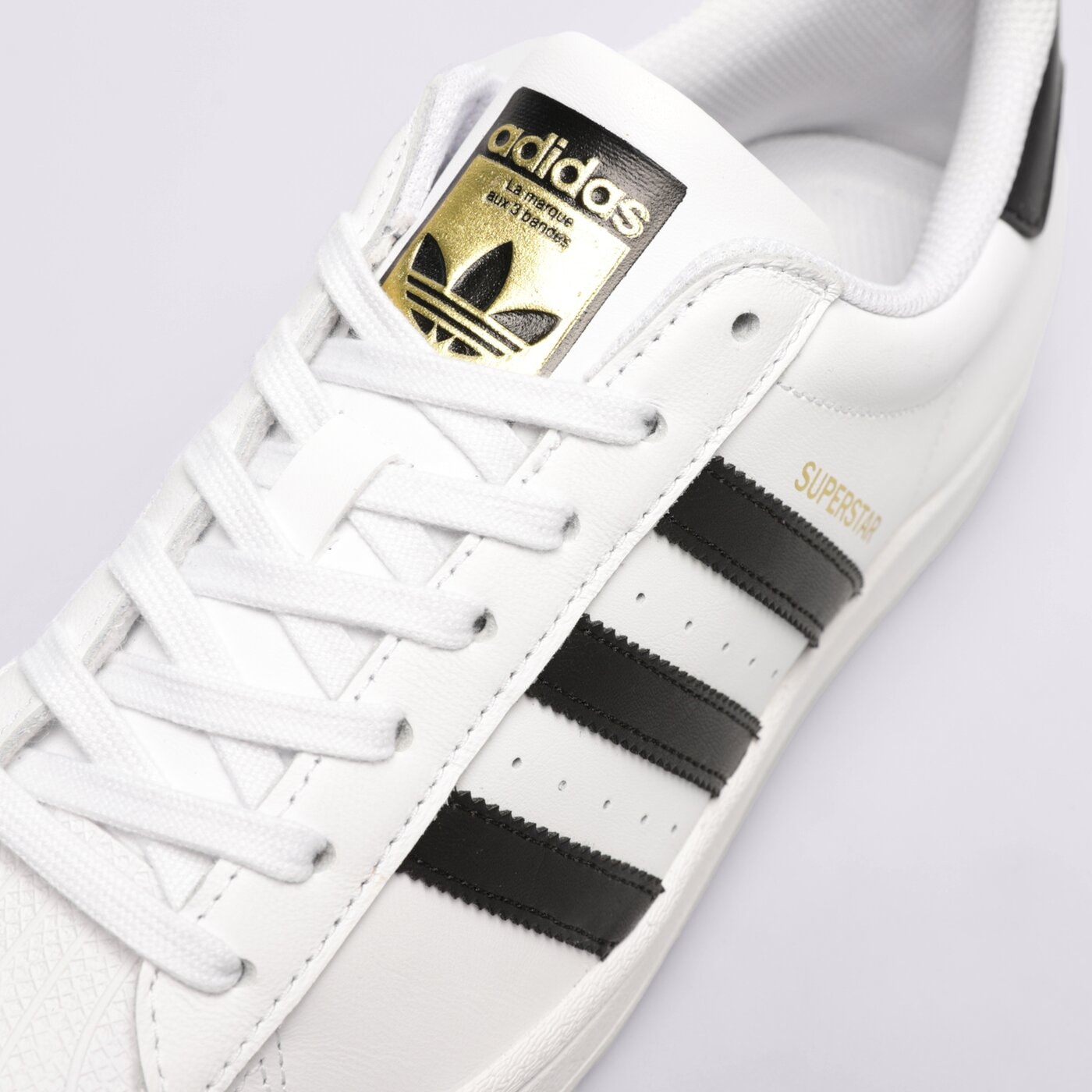 Мъжки маратонки ADIDAS SUPERSTAR eg4958 цвят бял