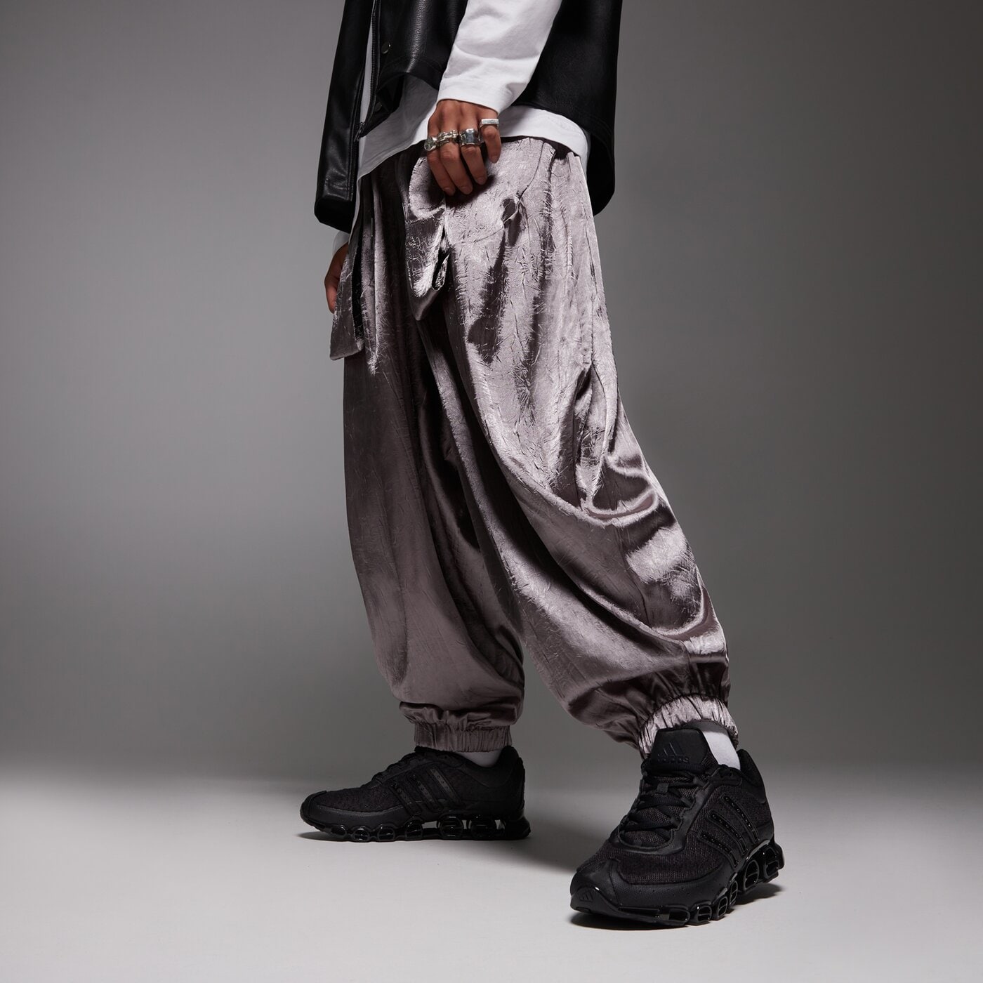 Мъжки маратонки ADIDAS MEGARIDE jp9626 цвят черен