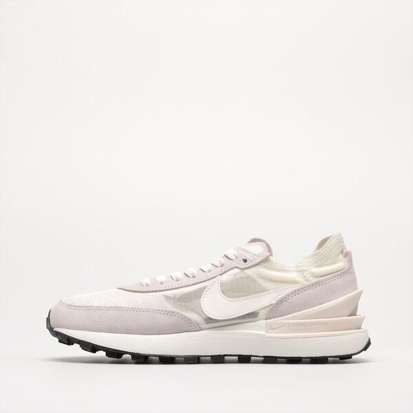 Дамски маратонки NIKE WAFFLE ONE W dn4696-100 цвят бял